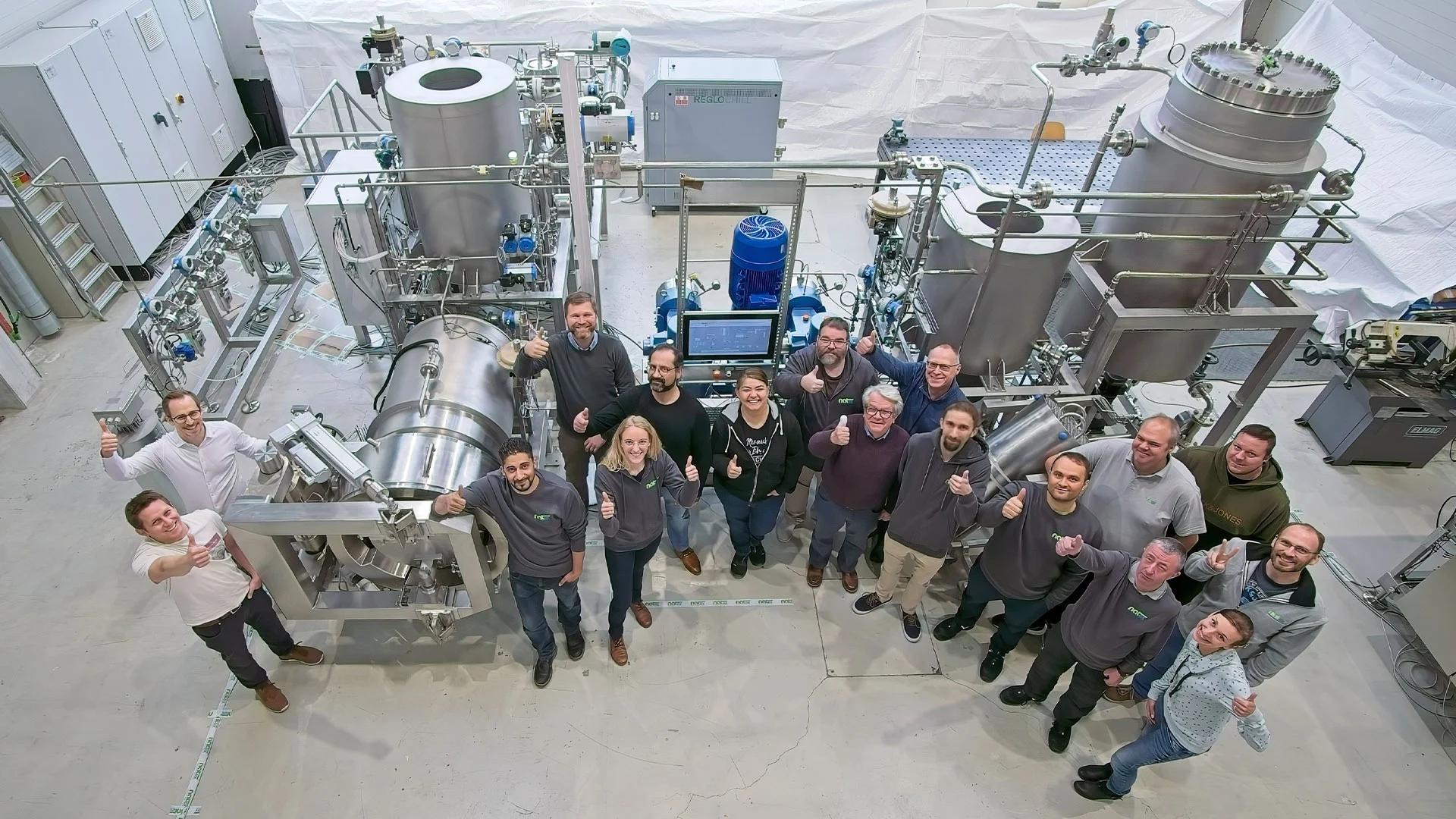 Natex Team with Pharmaceutical CO2 extraction equipment